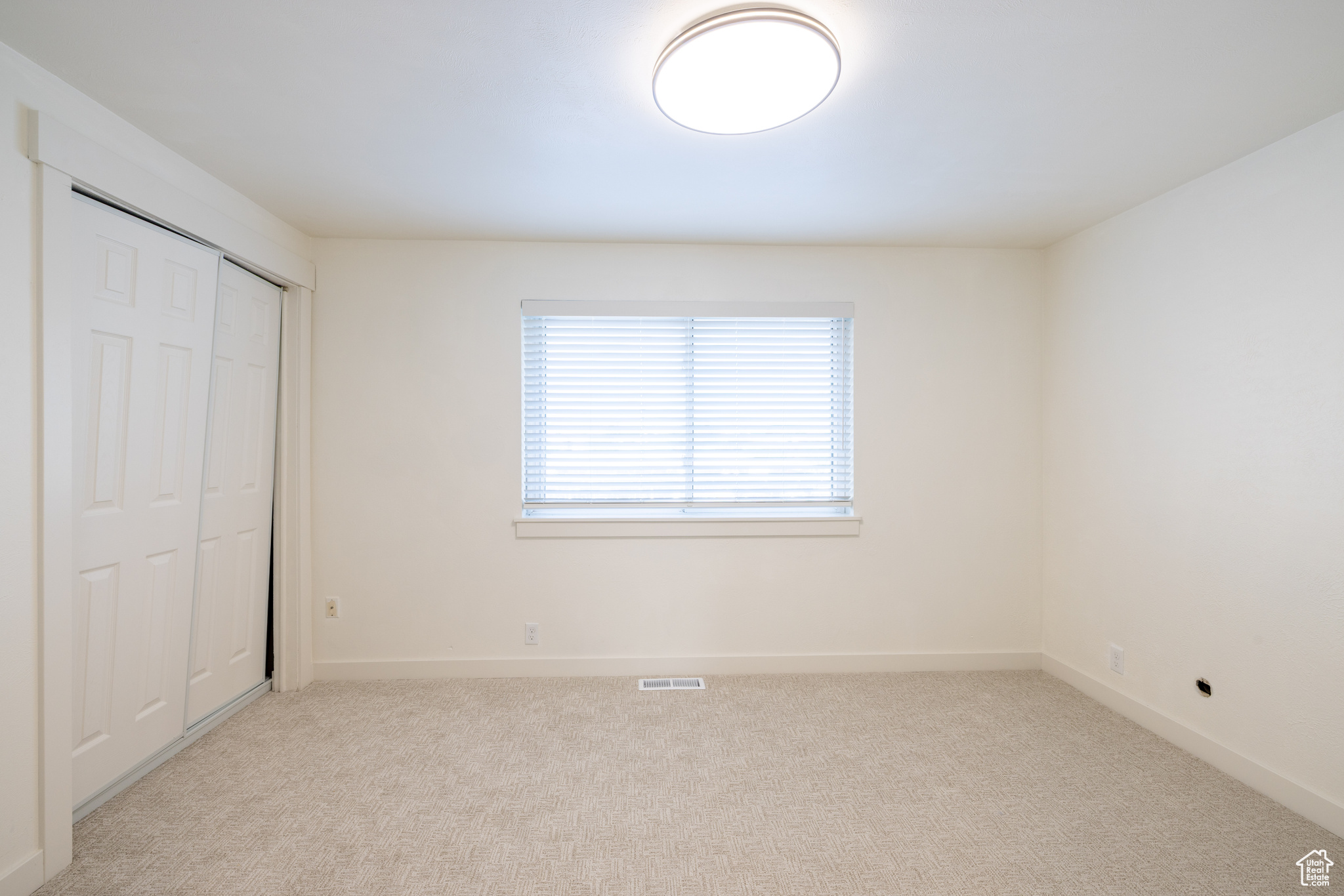 WILLOWTREE - Residential