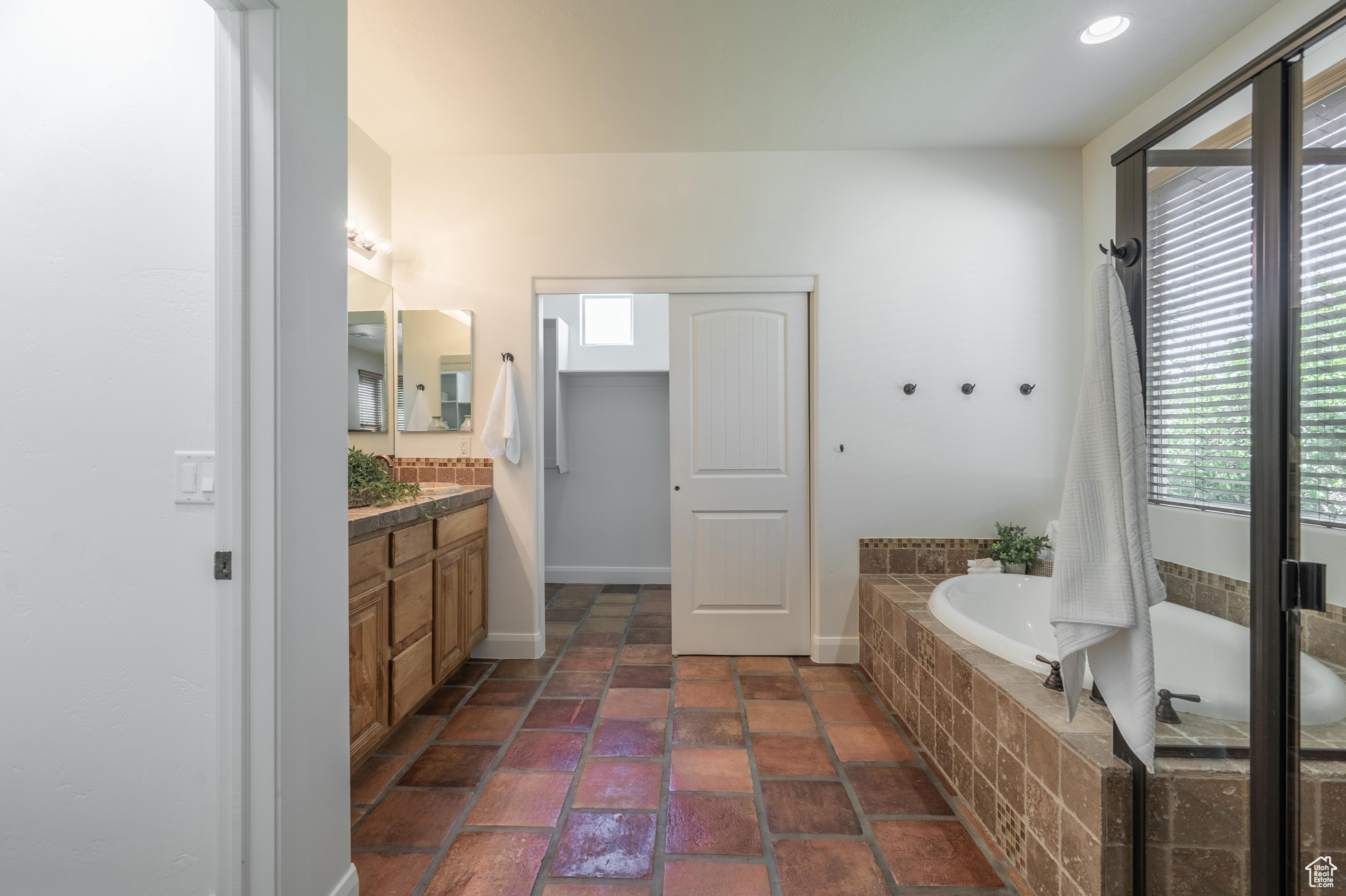 HIGHLAND PARK PH1 SUB AT THE CORAL - Residential