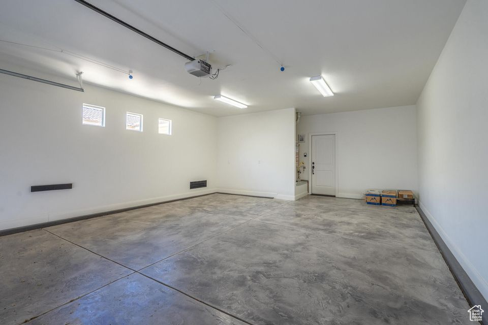 HIGHLAND PARK PH1 SUB AT THE CORAL - Residential