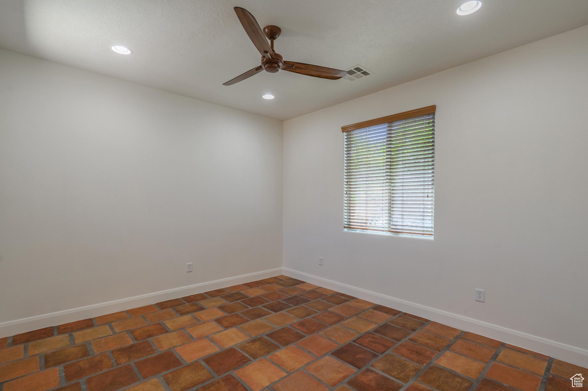 HIGHLAND PARK PH1 SUB AT THE CORAL - Residential