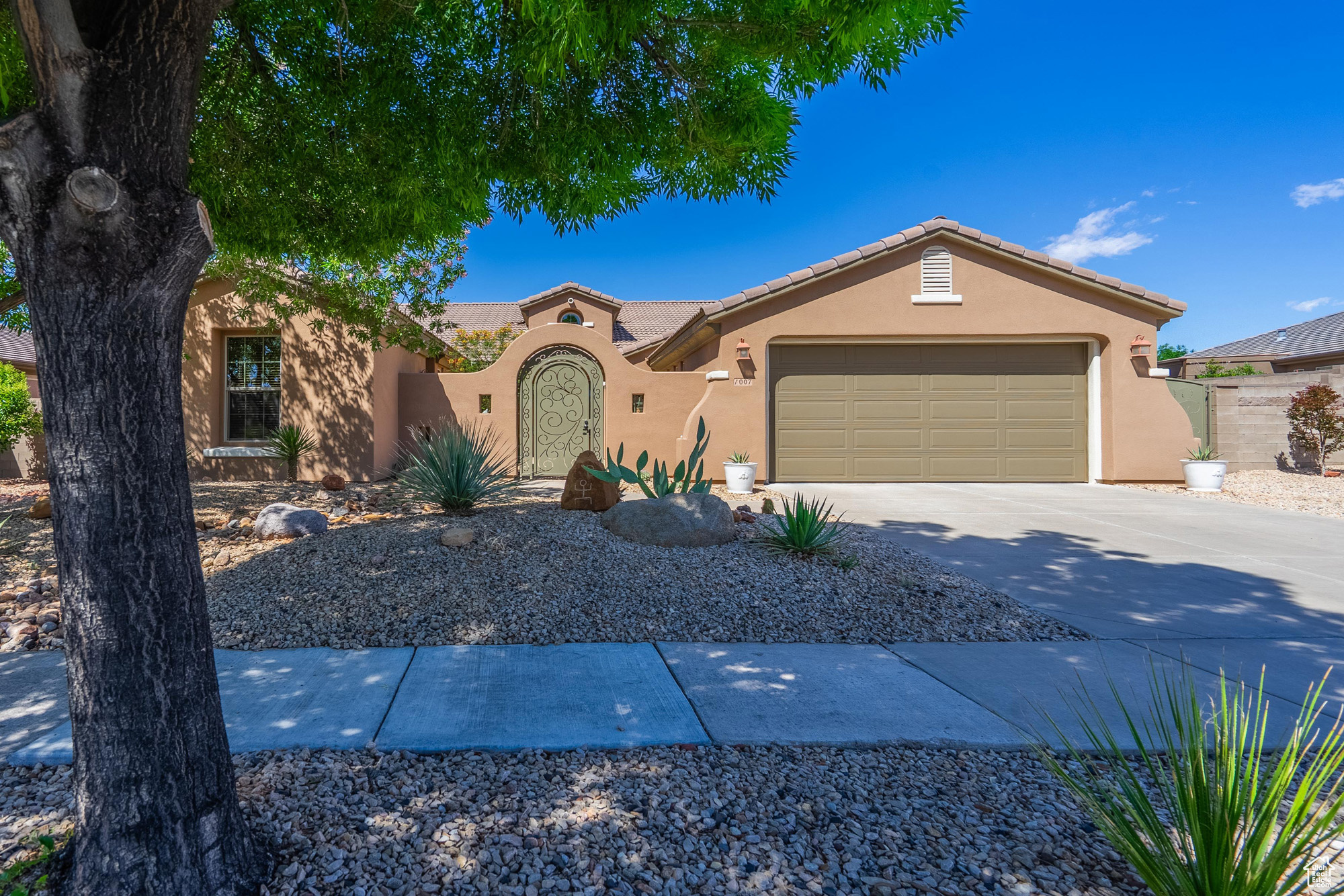 HIGHLAND PARK PH1 SUB AT THE CORAL - Residential