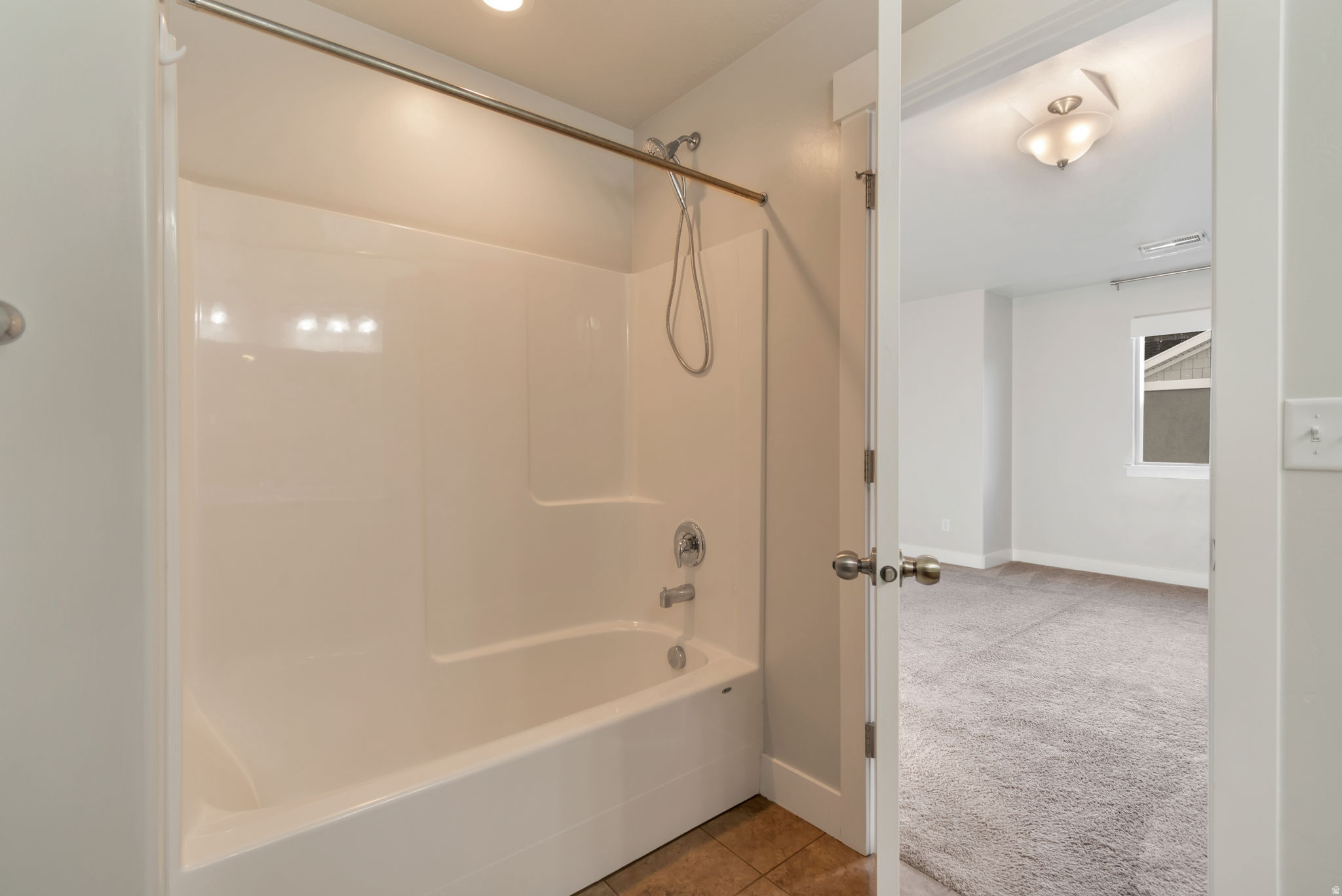 NORTH POINTE VILLAGE - Residential