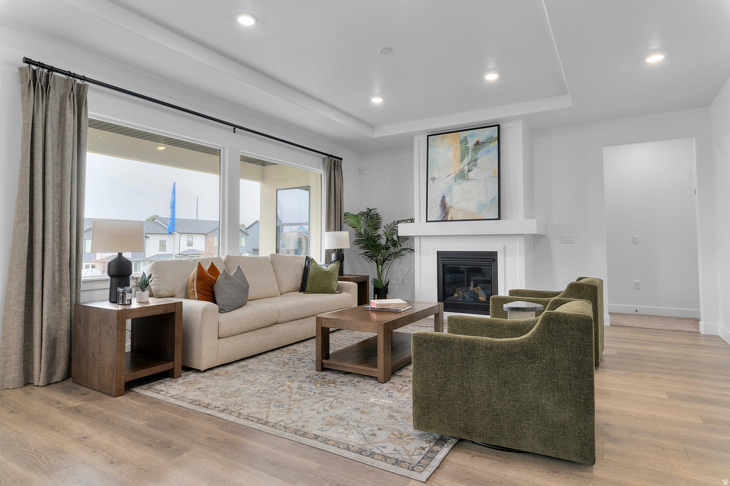 MOUNTAINSIDE ESTATES - Residential