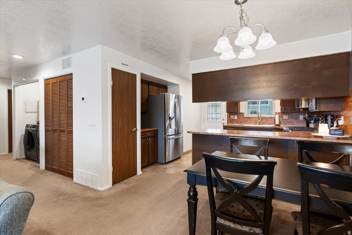 COMMONWEALTH SQUARE - Residential Income