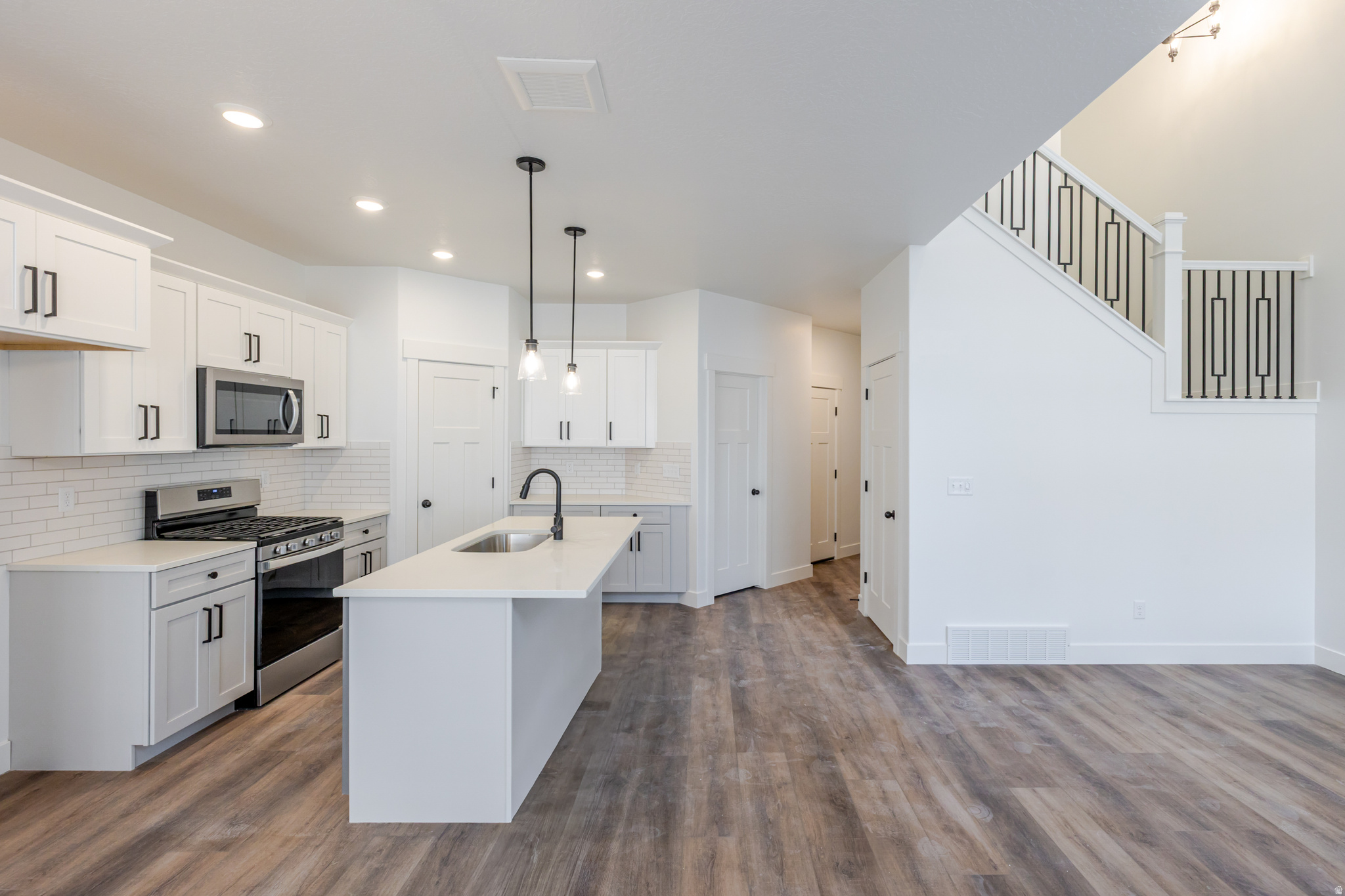 HARMONY RIDGE - Residential