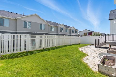 Tiny photo for 464 S HIGHPOINT DR, Saratoga Springs, UT 84045 (MLS # 2088178)