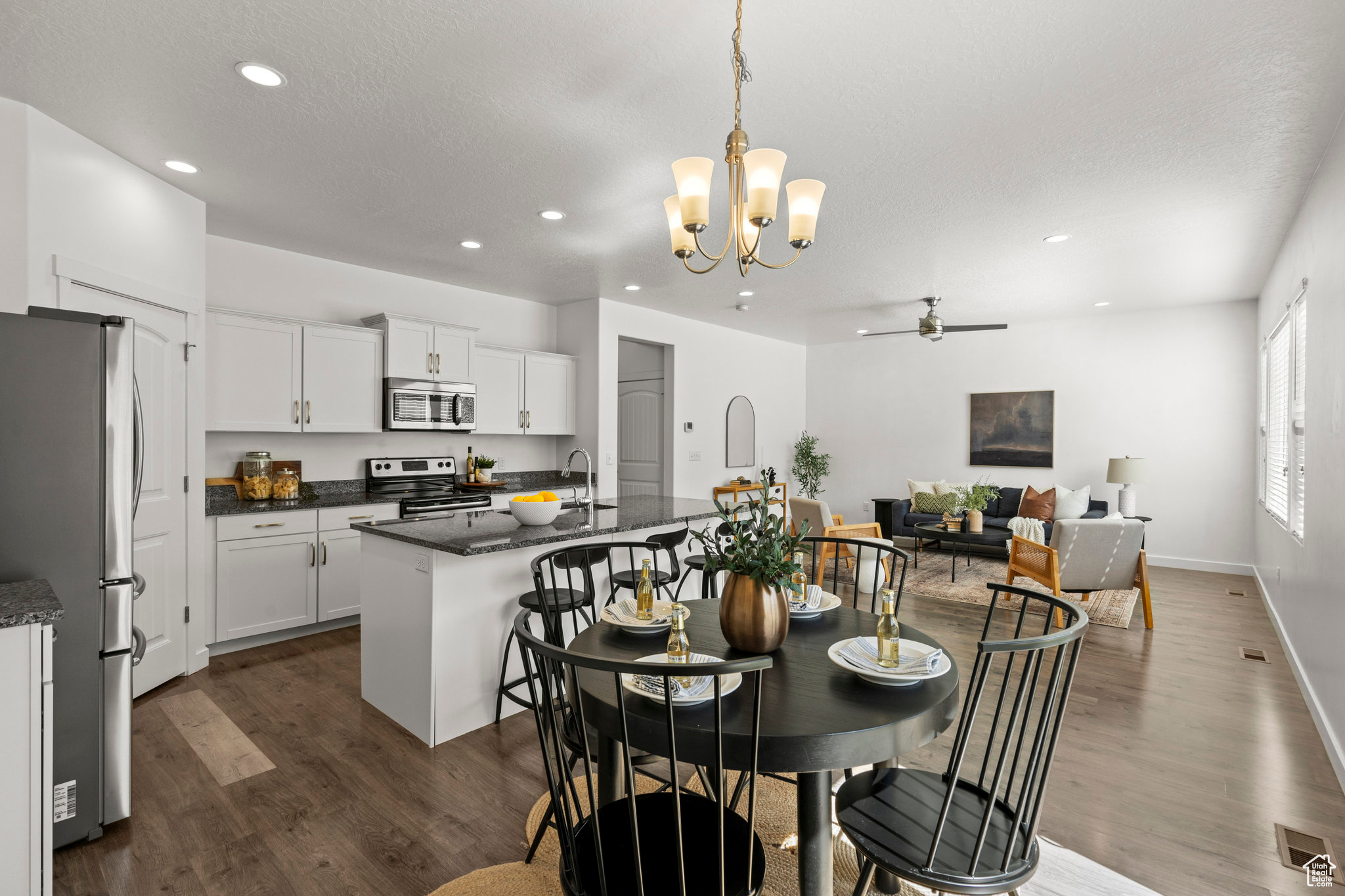 LEGACY FARMS - Residential