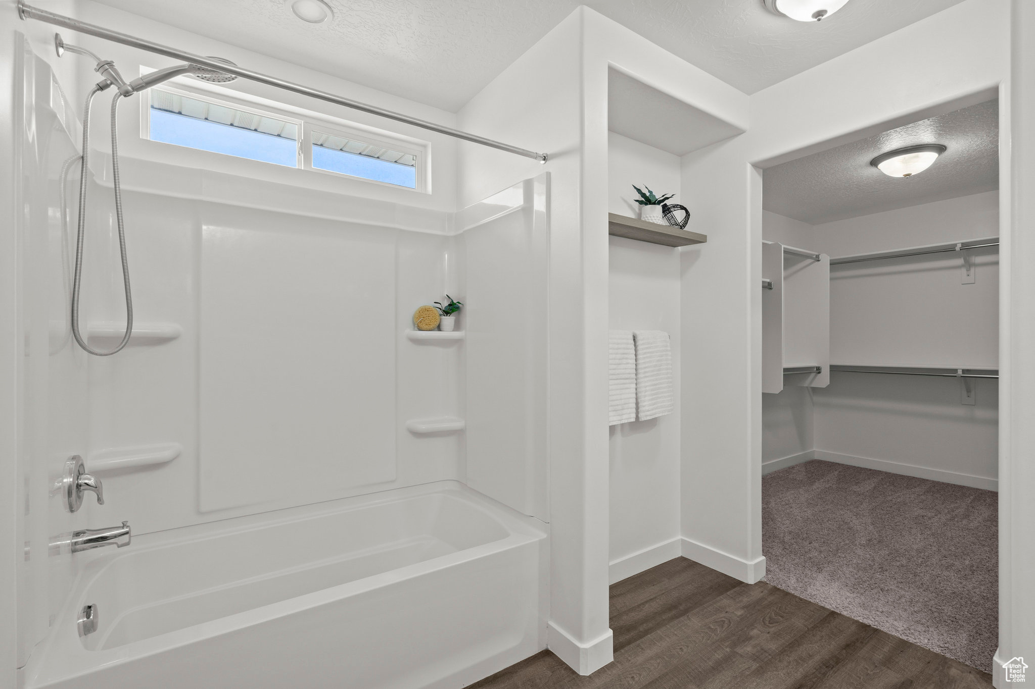 LEGACY FARMS - Residential