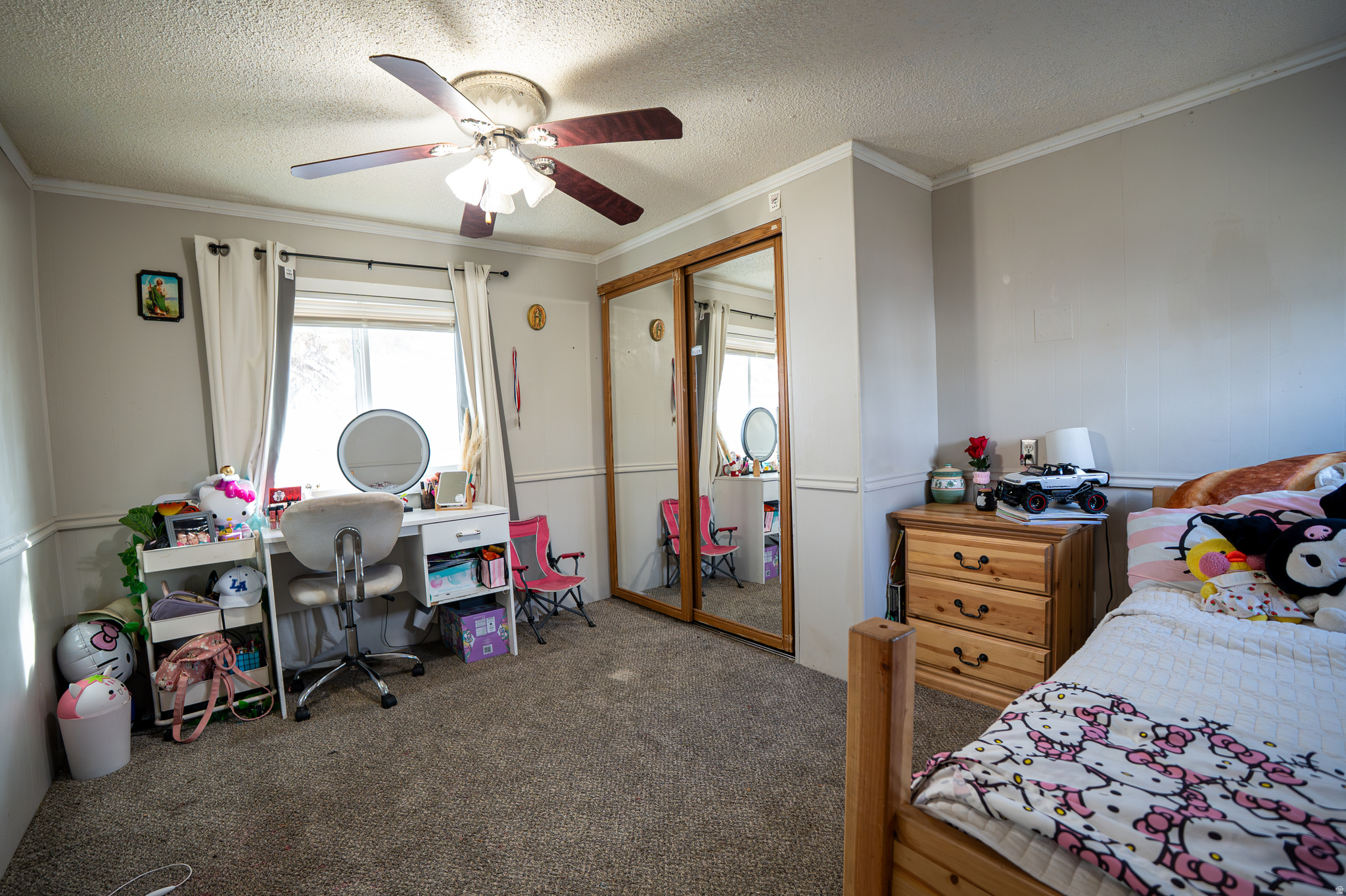 WINDSOR ESTATES - Residential