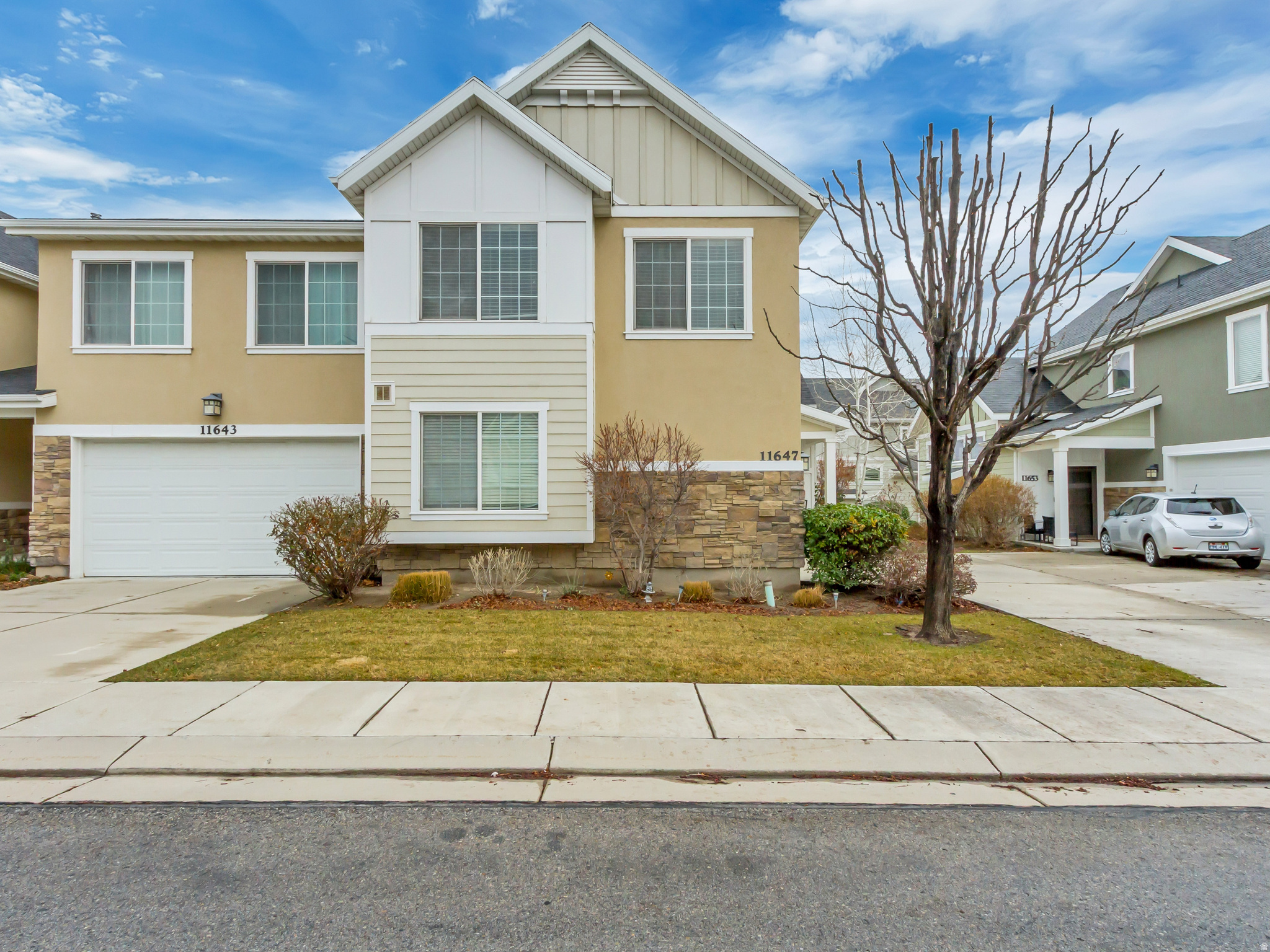 COTTAGES HIDDEN CRK - Residential