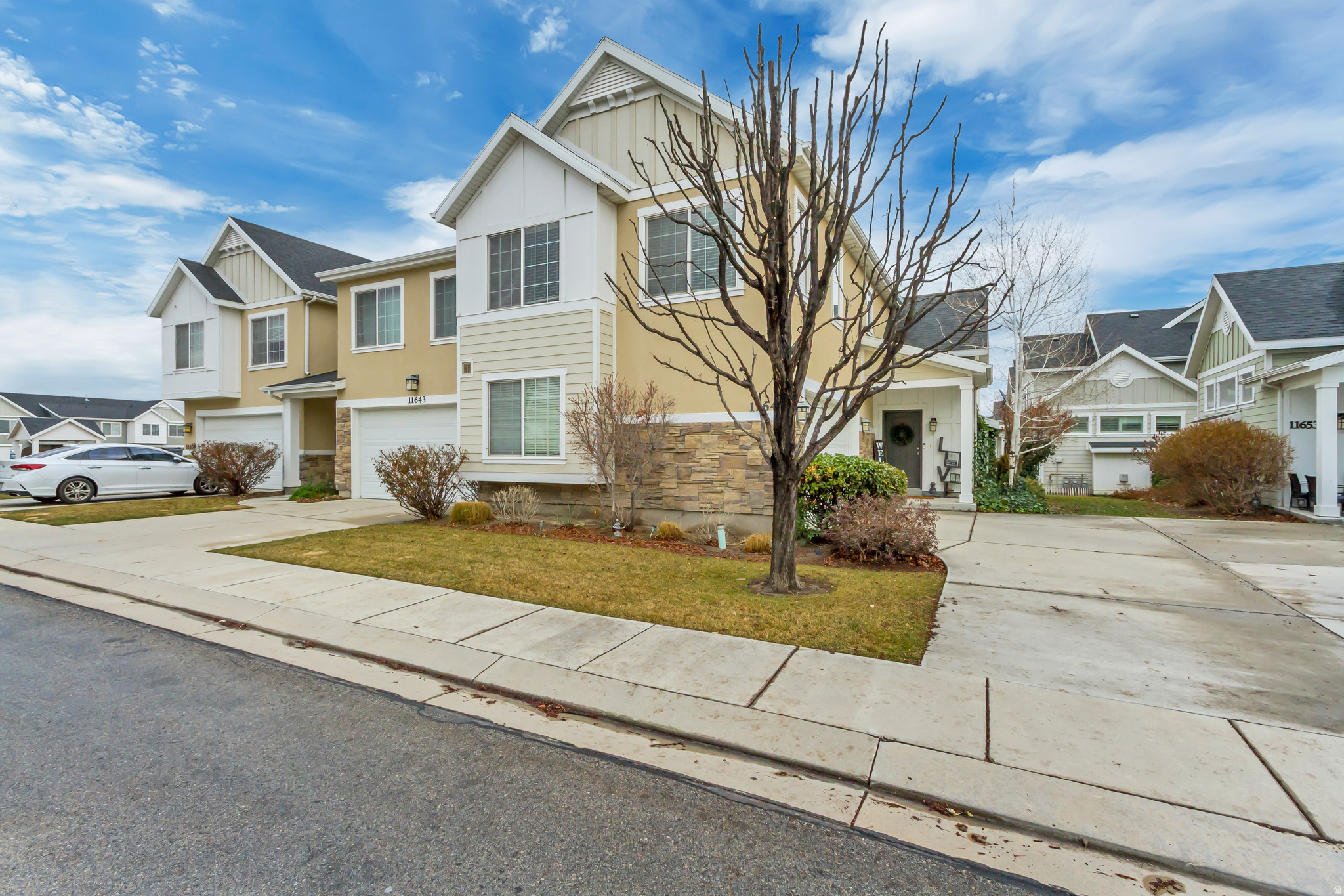 COTTAGES HIDDEN CRK - Residential