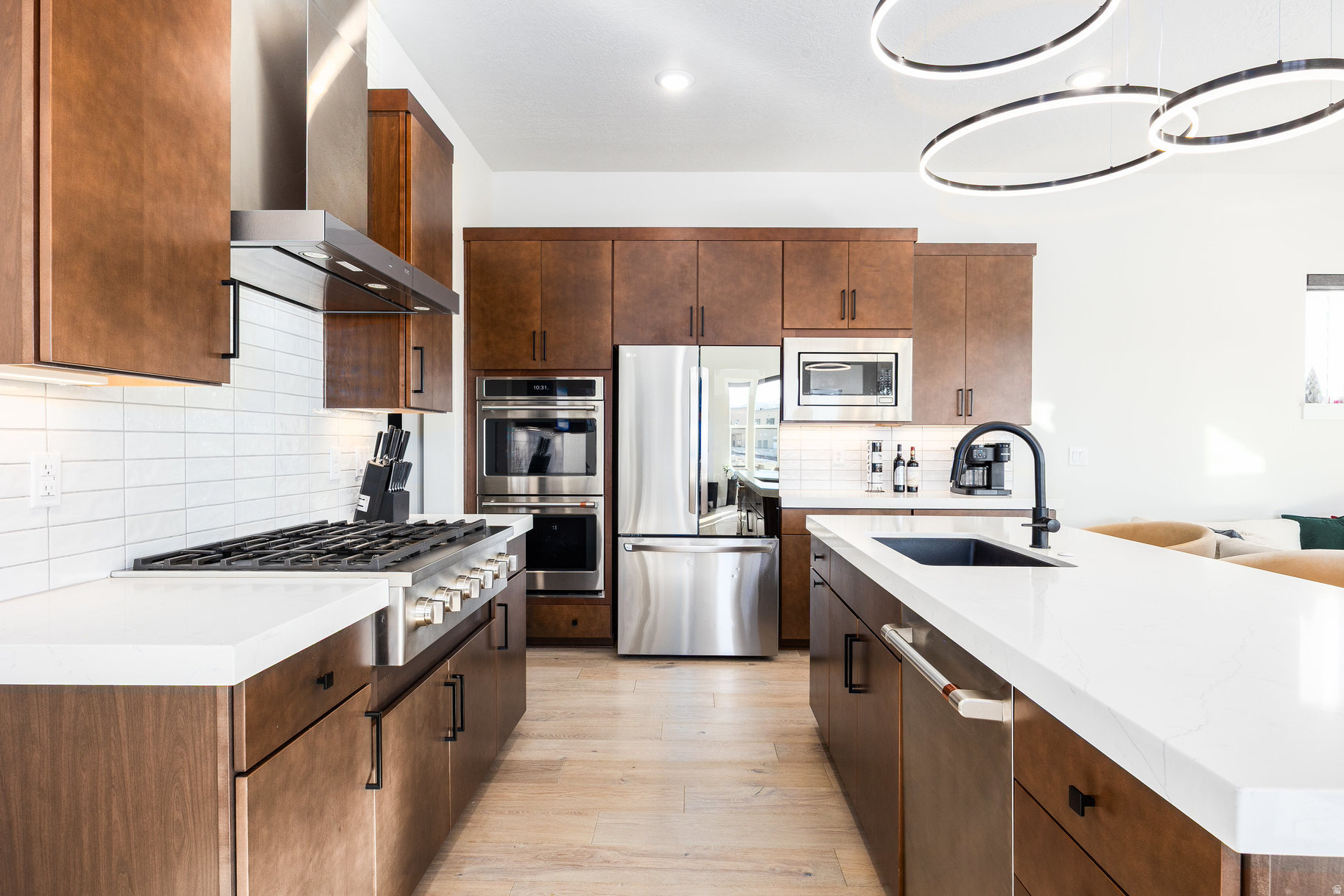 SILVER CREEK - Residential