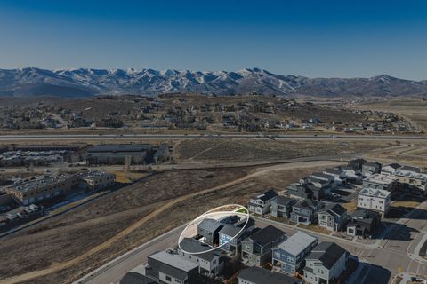 Tiny photo for 6576 PURPLE POPPY LN, Park City, UT 84098 (MLS # 2127504)