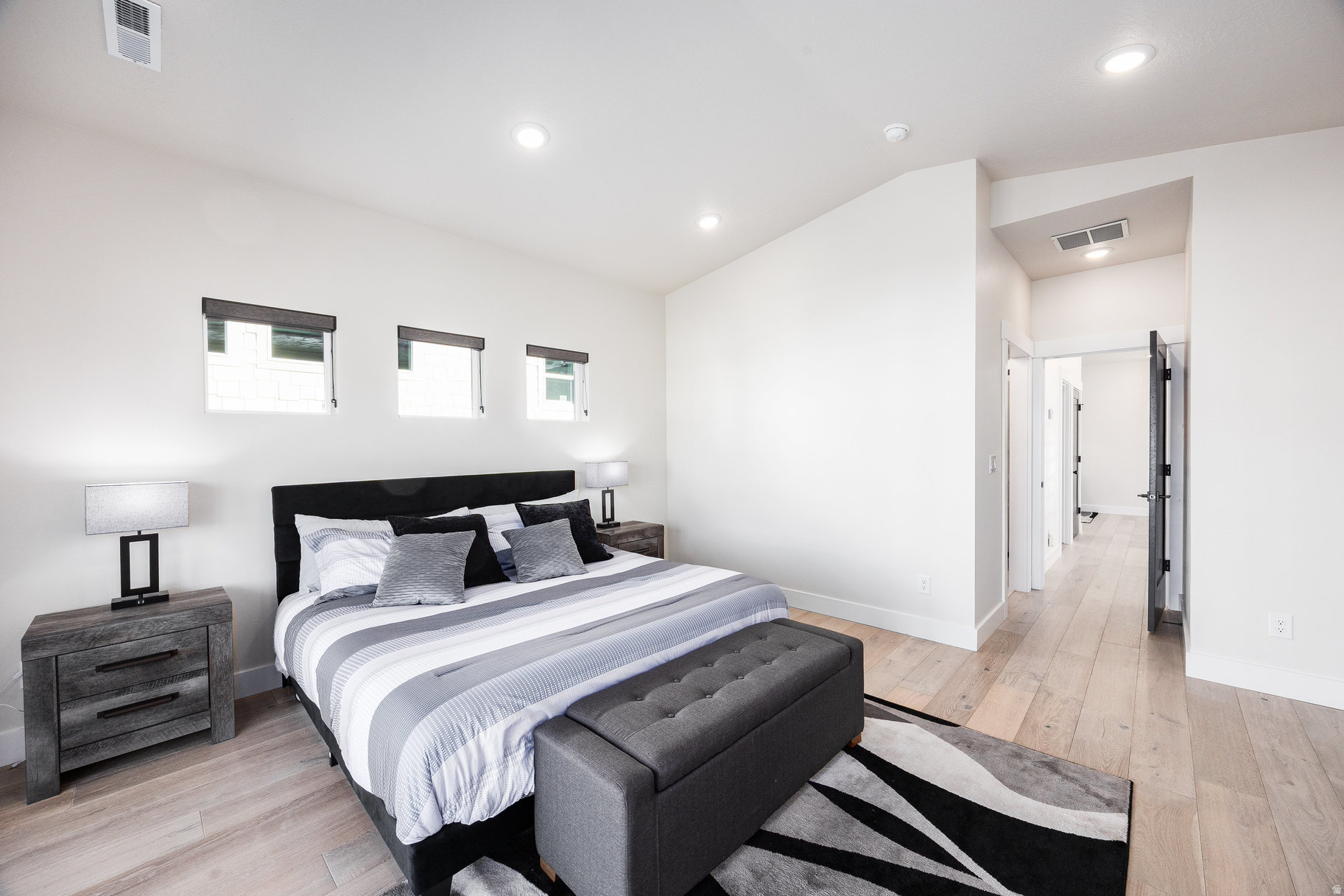 SILVER CREEK - Residential