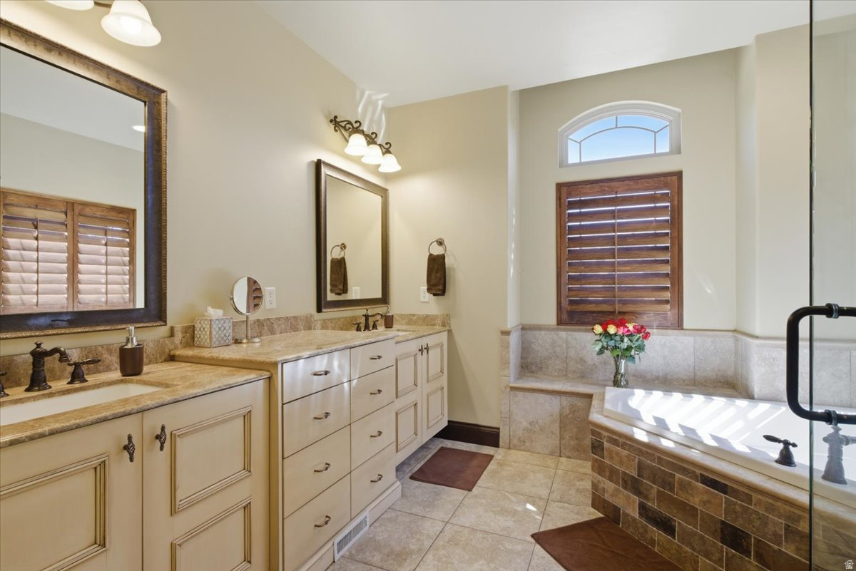 CHATEAU FLATS PUD - Residential