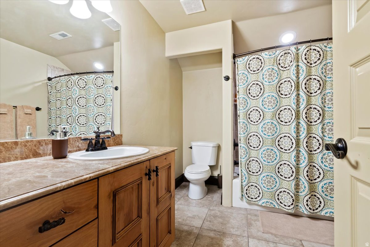 CHATEAU FLATS PUD - Residential