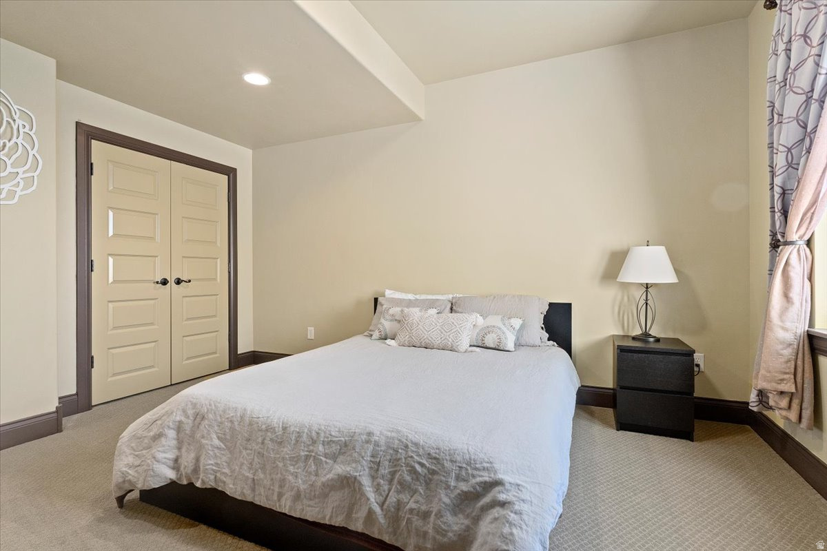CHATEAU FLATS PUD - Residential
