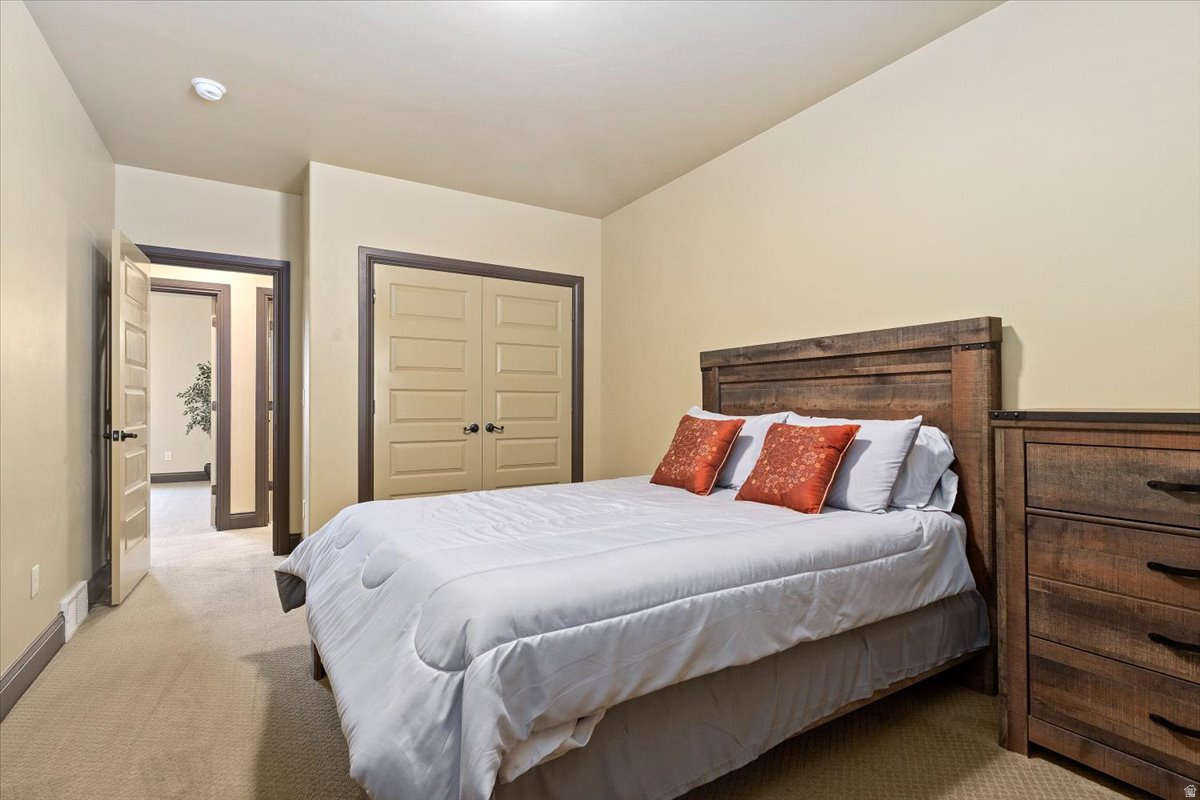 CHATEAU FLATS PUD - Residential