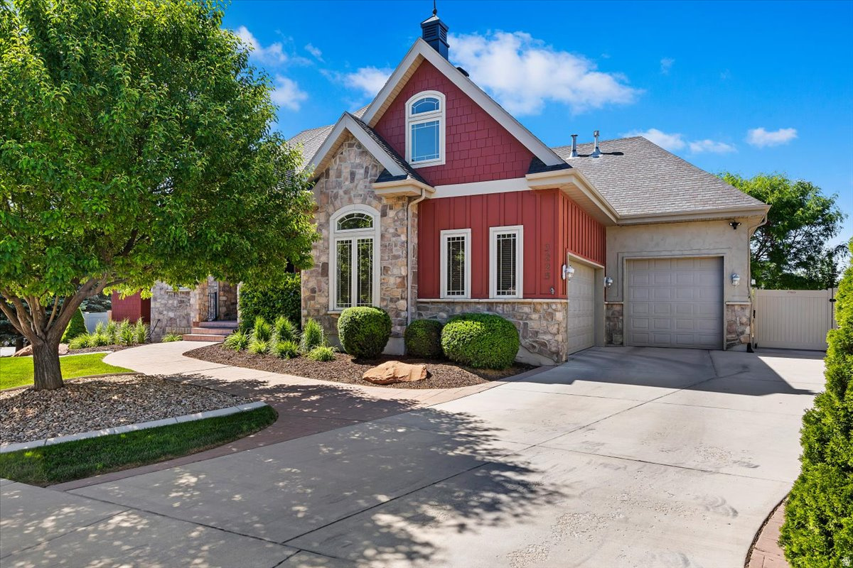 CHATEAU FLATS PUD - Residential