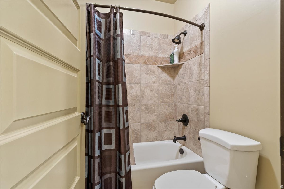 CHATEAU FLATS PUD - Residential