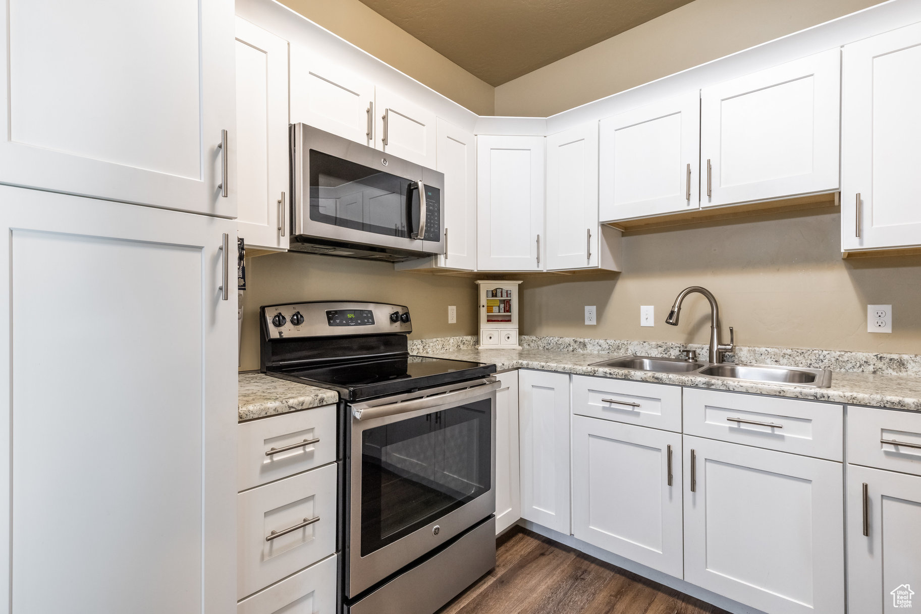 RANCH LANDING - Residential