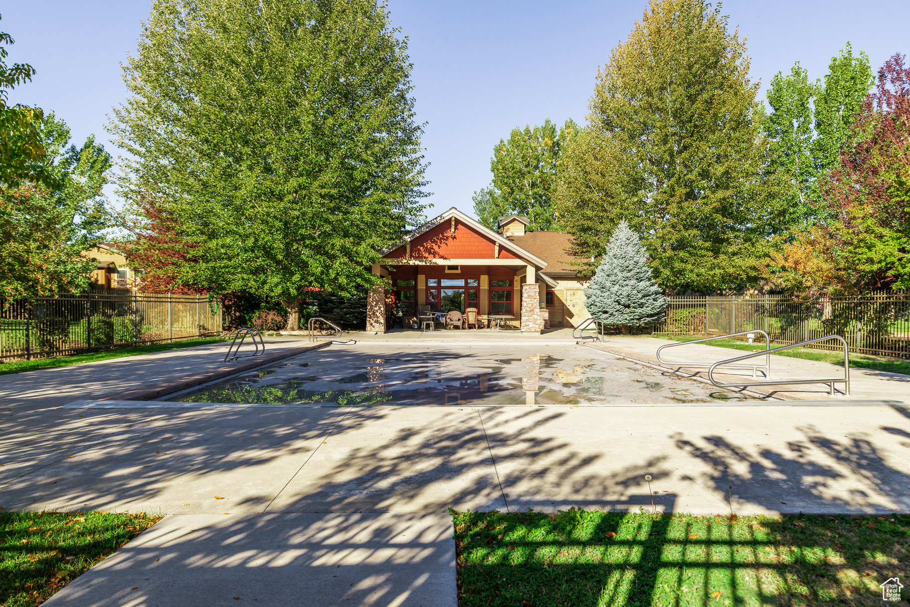 RANCH LANDING - Residential