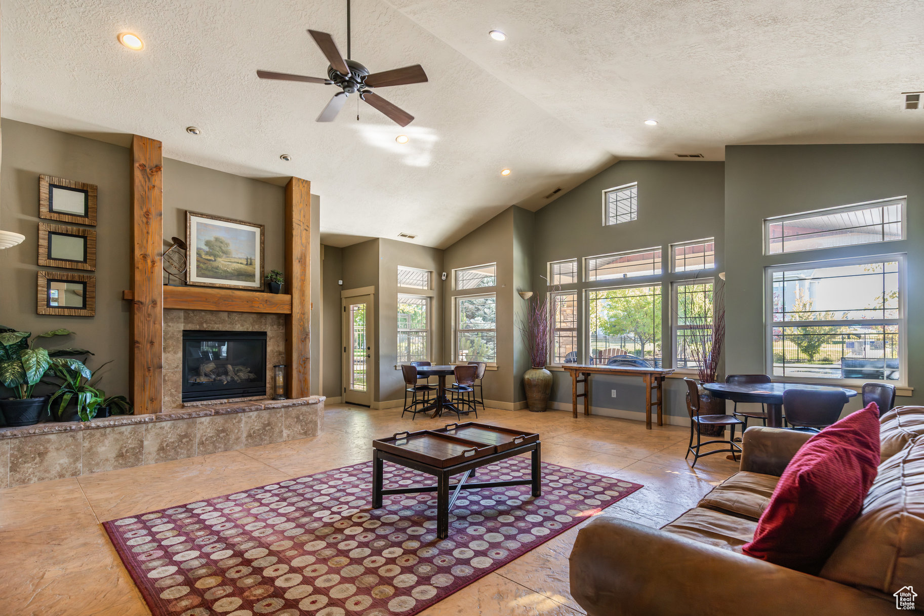 RANCH LANDING - Residential