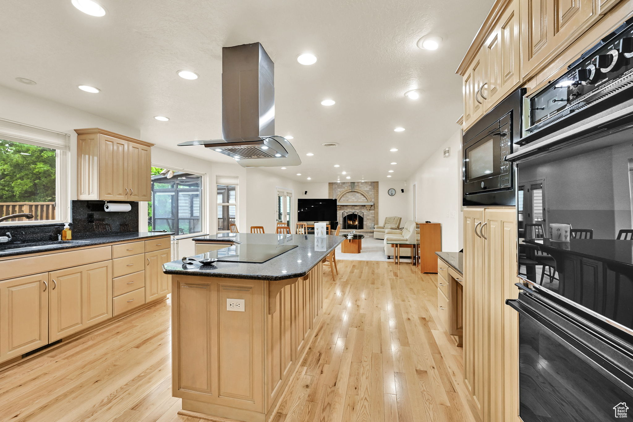 2382 Summerwood Dr, Layton, Utah image 18