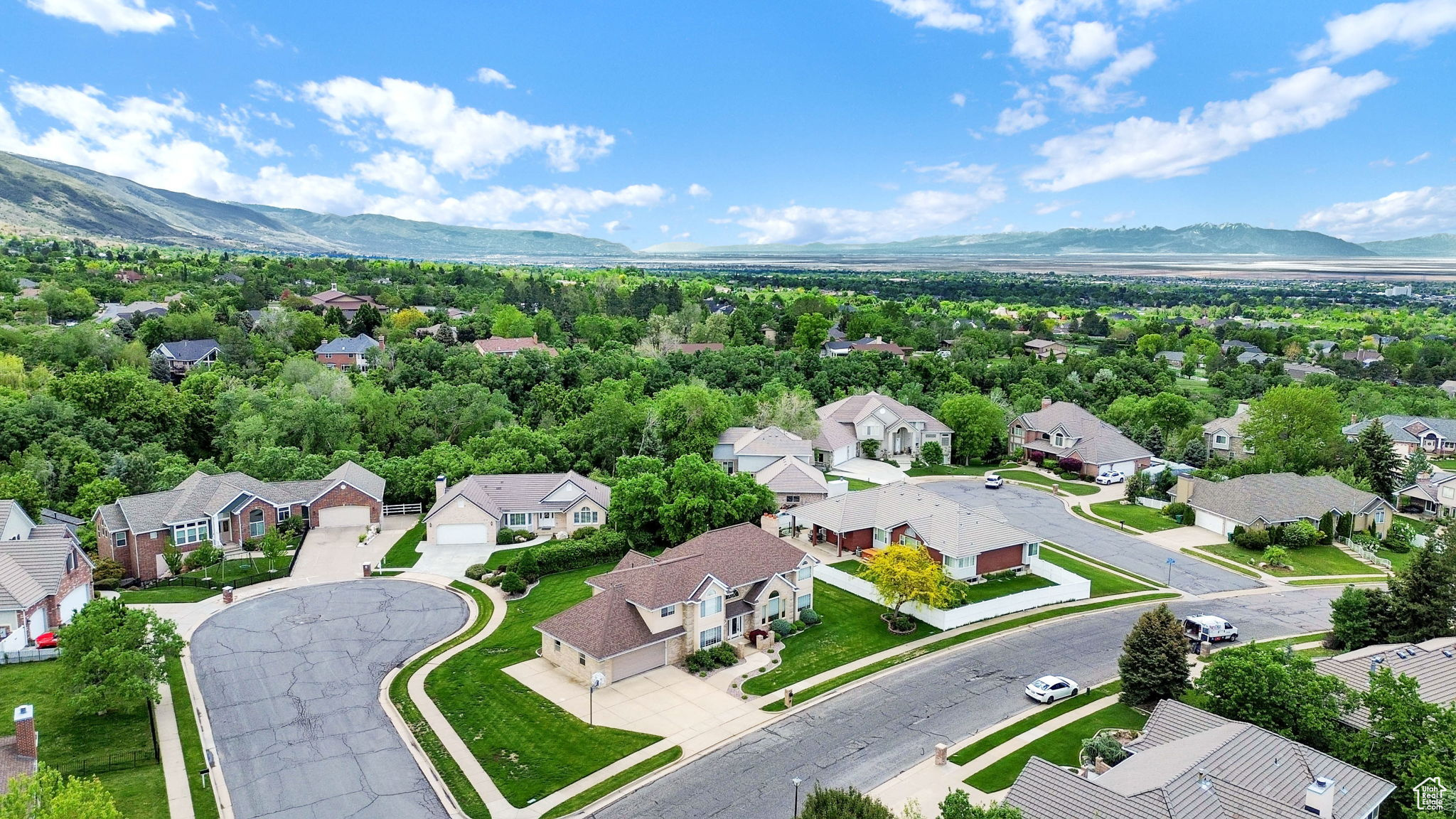 2382 Summerwood Dr, Layton, Utah image 47