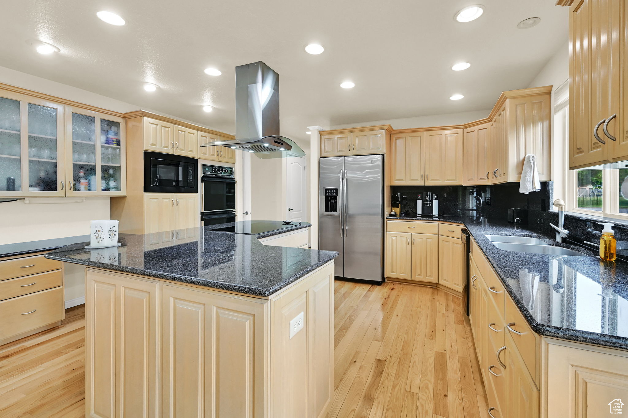 2382 Summerwood Dr, Layton, Utah image 17