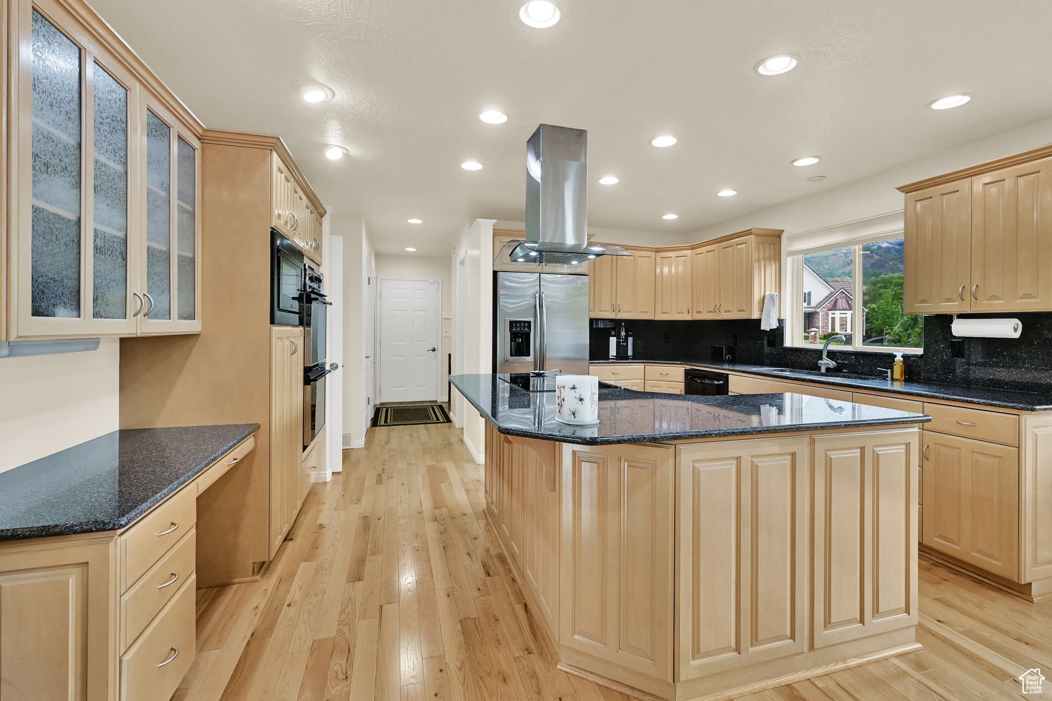 2382 Summerwood Dr, Layton, Utah image 16