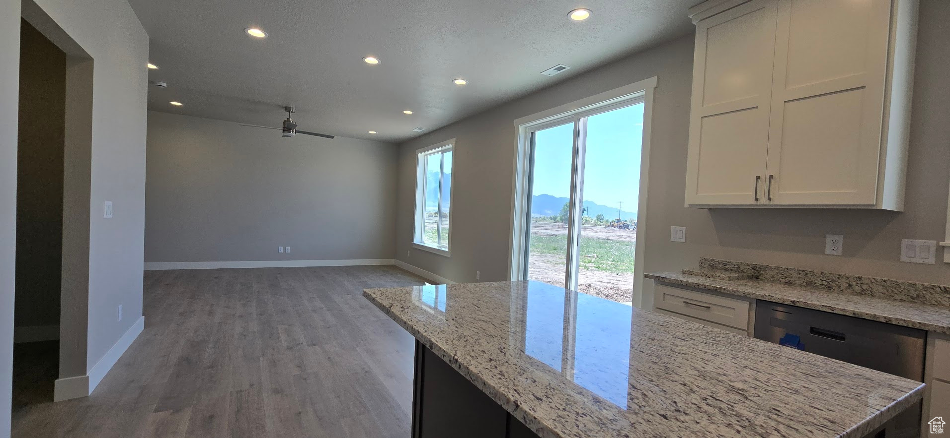201 W 1300 St #32, Tremonton, Utah image 6