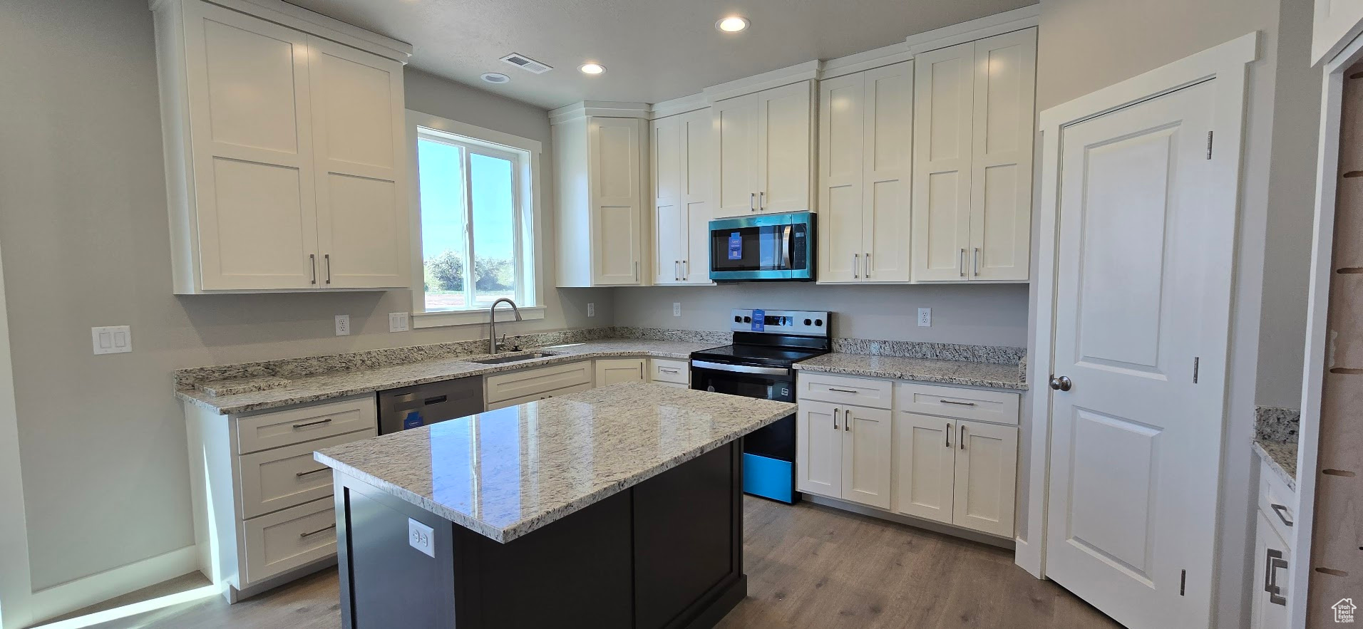 201 W 1300 St #32, Tremonton, Utah image 3