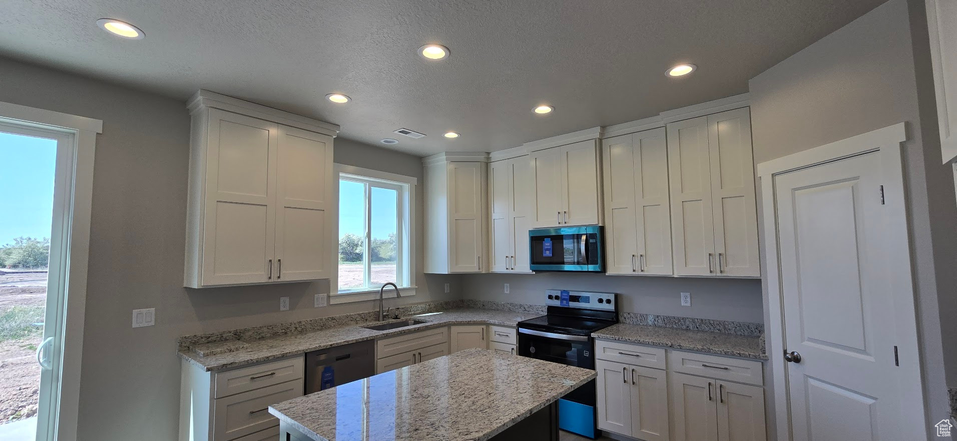 201 W 1300 St #32, Tremonton, Utah image 5