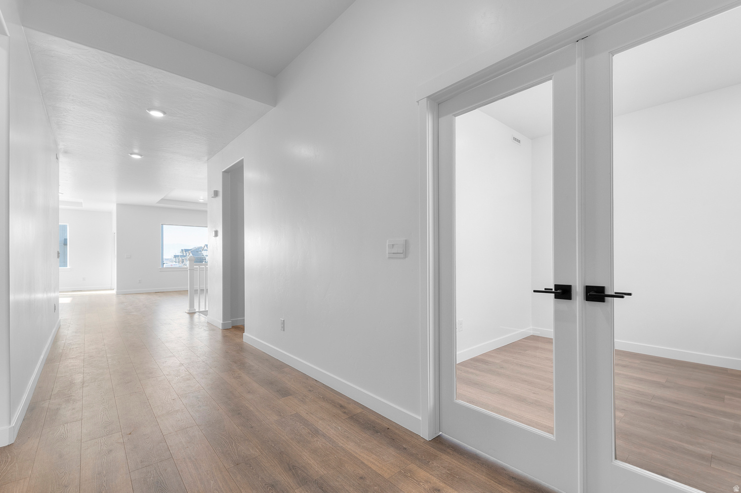 MOUNTAINSIDE ESTATES - Residential