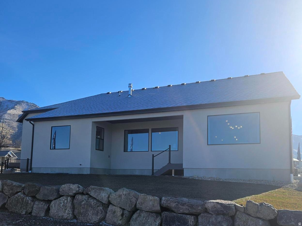 MOUNTAINSIDE ESTATES - Residential