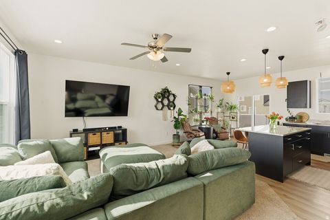 Tiny photo for 2395 E BOXWOOD LN, Eagle Mountain, UT 84005 (MLS # 2137506)