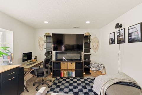 Tiny photo for 2395 E BOXWOOD LN, Eagle Mountain, UT 84005 (MLS # 2137506)