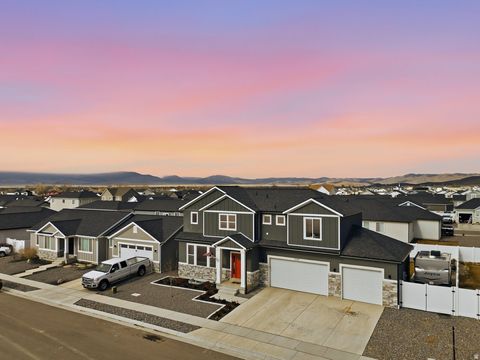 Tiny photo for 2395 E BOXWOOD LN, Eagle Mountain, UT 84005 (MLS # 2137506)