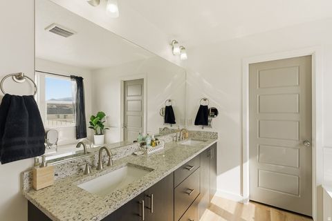 Tiny photo for 2395 E BOXWOOD LN, Eagle Mountain, UT 84005 (MLS # 2137506)