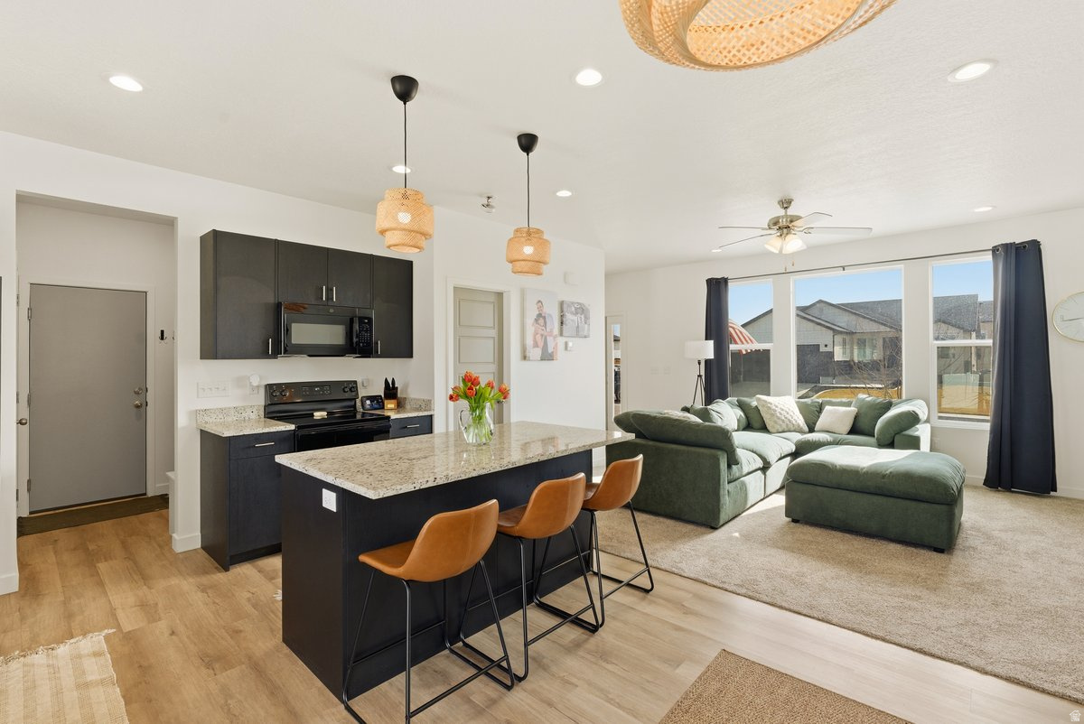 EAGLE POINT - Residential