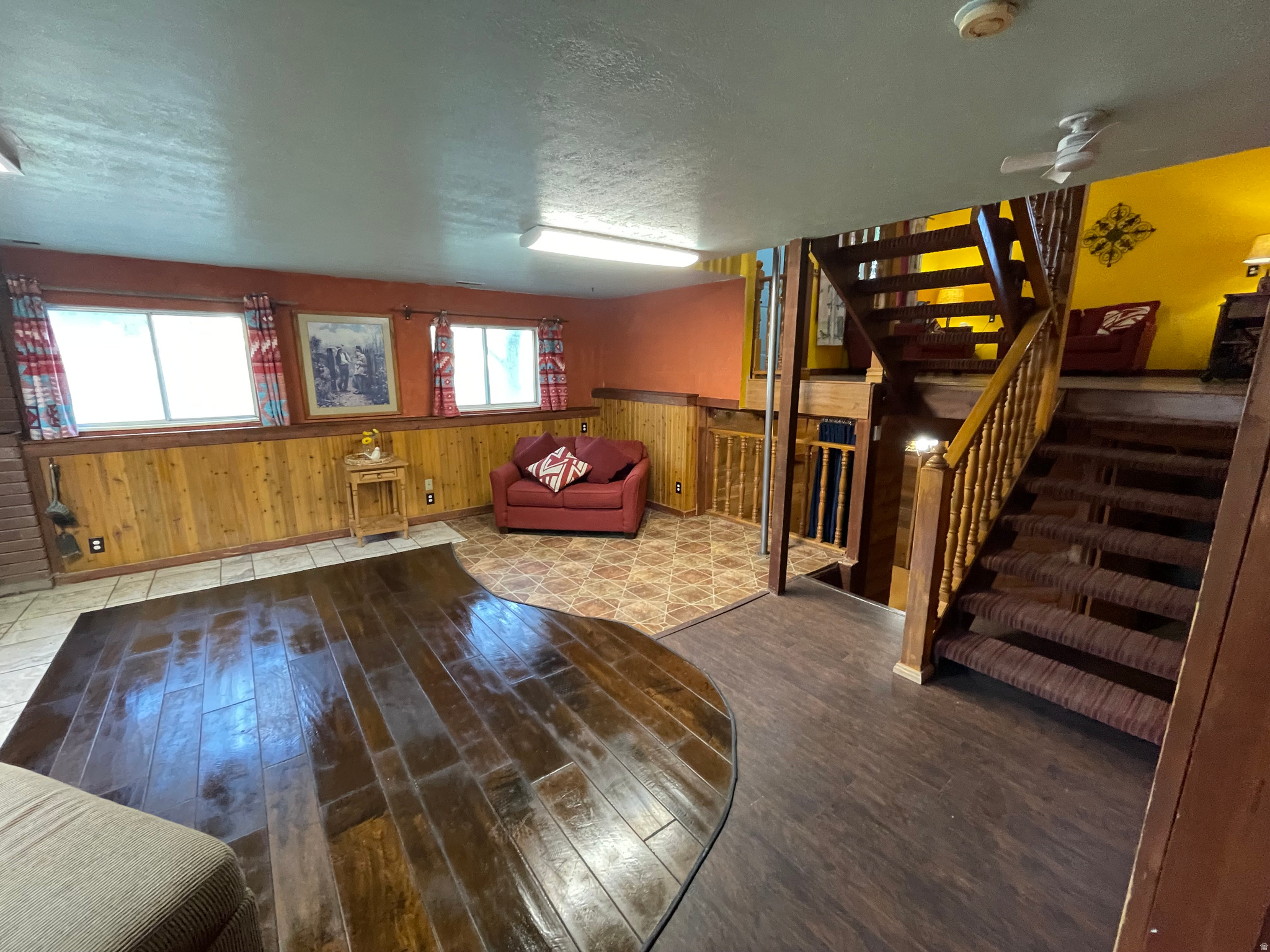 NORTH MEADOW ESTATES - Residential
