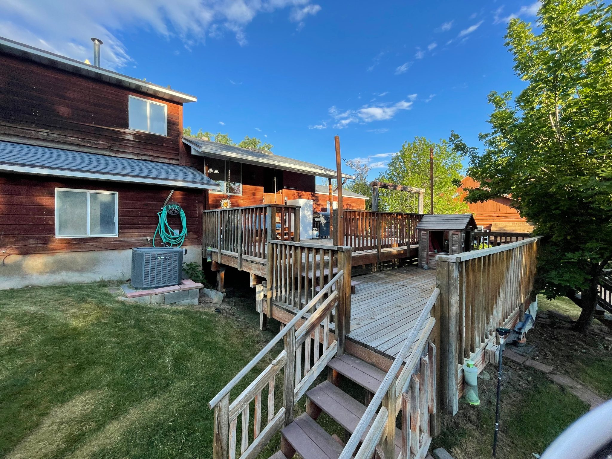NORTH MEADOW ESTATES - Residential