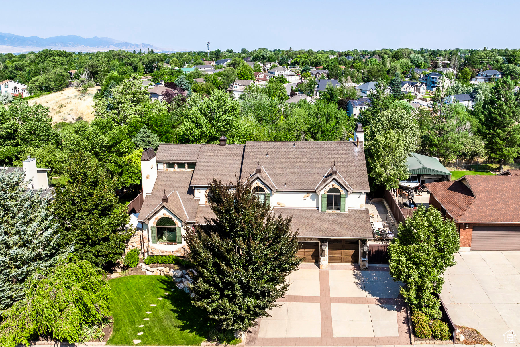 11562 S Hickory Valley Dr, Sandy, Utah image 1