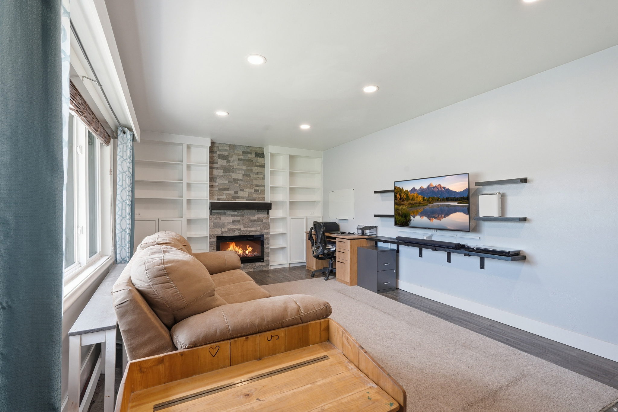 LOGAN ADAMS RESIDENTIAL - Residential
