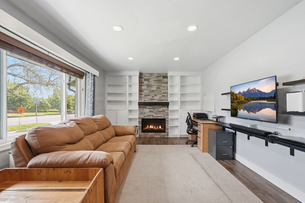 Photo of 495 E 1000 N, Logan, UT 84341 (MLS # 2158407)