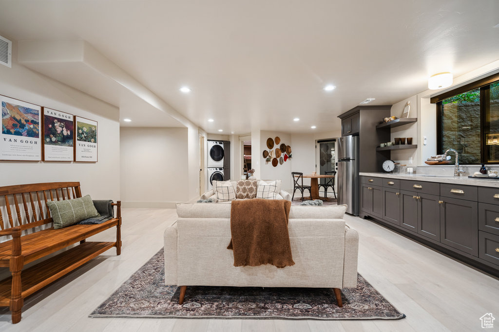 MEADOWS AT HOBBLE CREEK - Residential