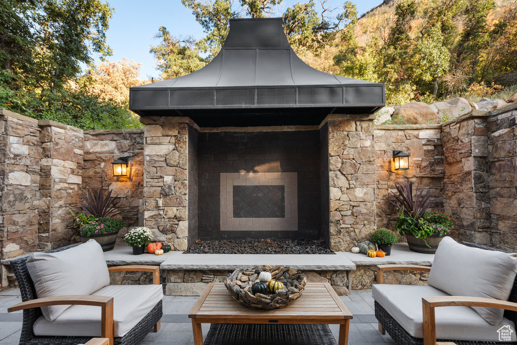 MEADOWS AT HOBBLE CREEK - Residential