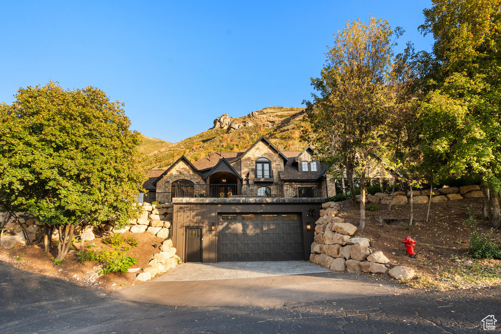 MEADOWS AT HOBBLE CREEK - Residential