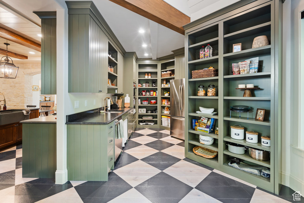 MEADOWS AT HOBBLE CREEK - Residential